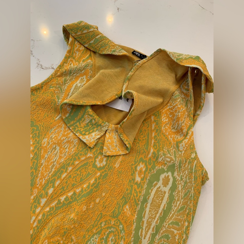 Zara Blouse Size Large Jacquard Paisley Print Ruffle Scoop Neck Top NEW - Picture 6 of 12